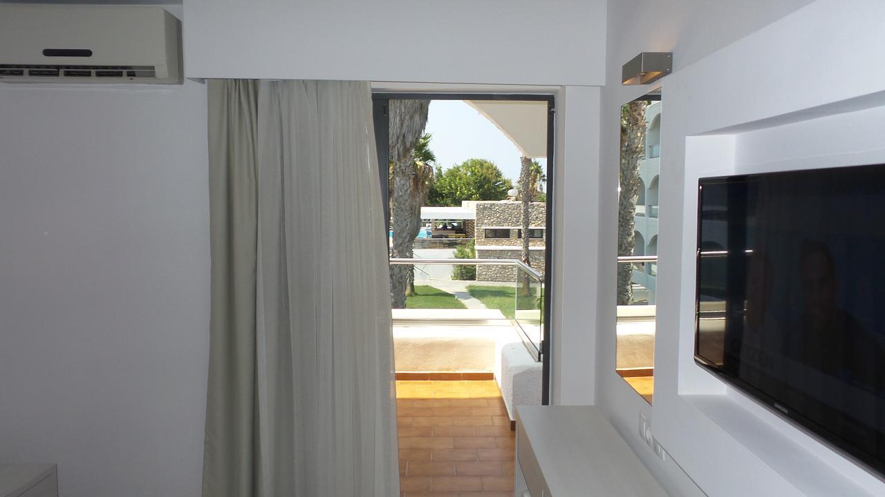 Single Room,717813448:JPEG